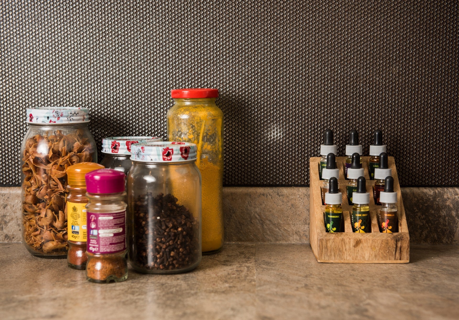 products-sd_spice_rack_web_d4a677fa-d216-47a1-94f9-667b71580f00-jpg